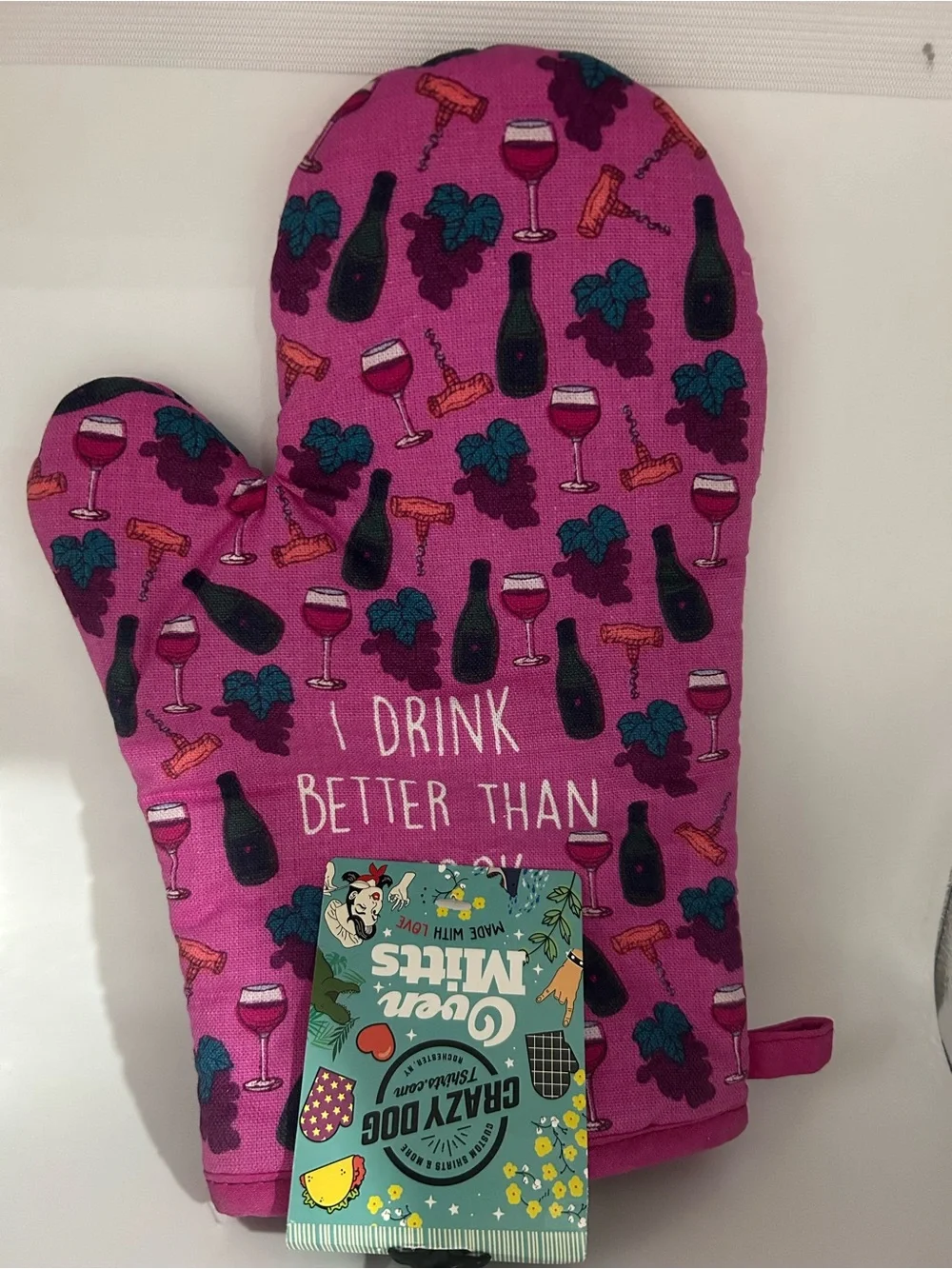 “I drink better than I cook.” Wine Print Oven Mitt 🍷